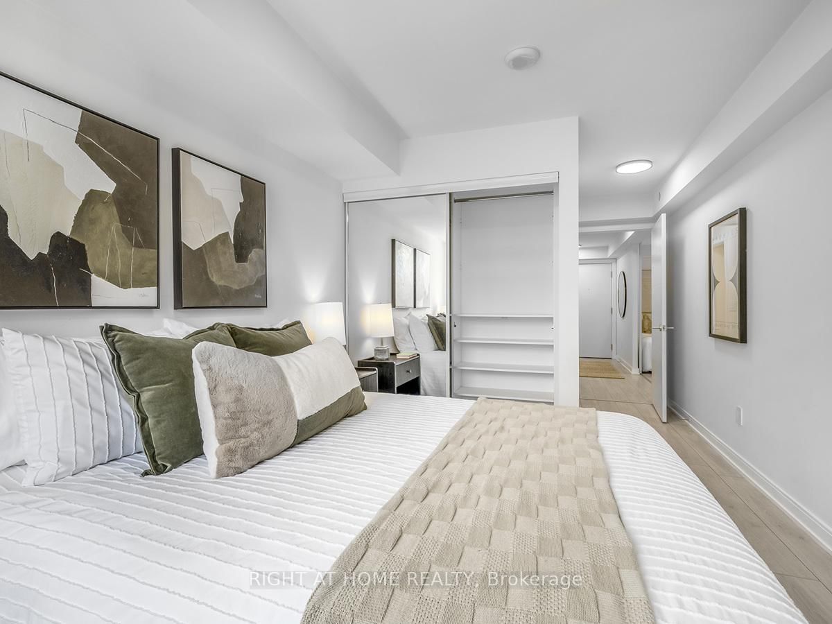 525 Adelaide Street W, Unit 1622 - Photo 10