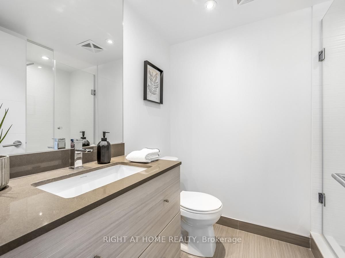 525 Adelaide Street W, Unit 1622 - Photo 14