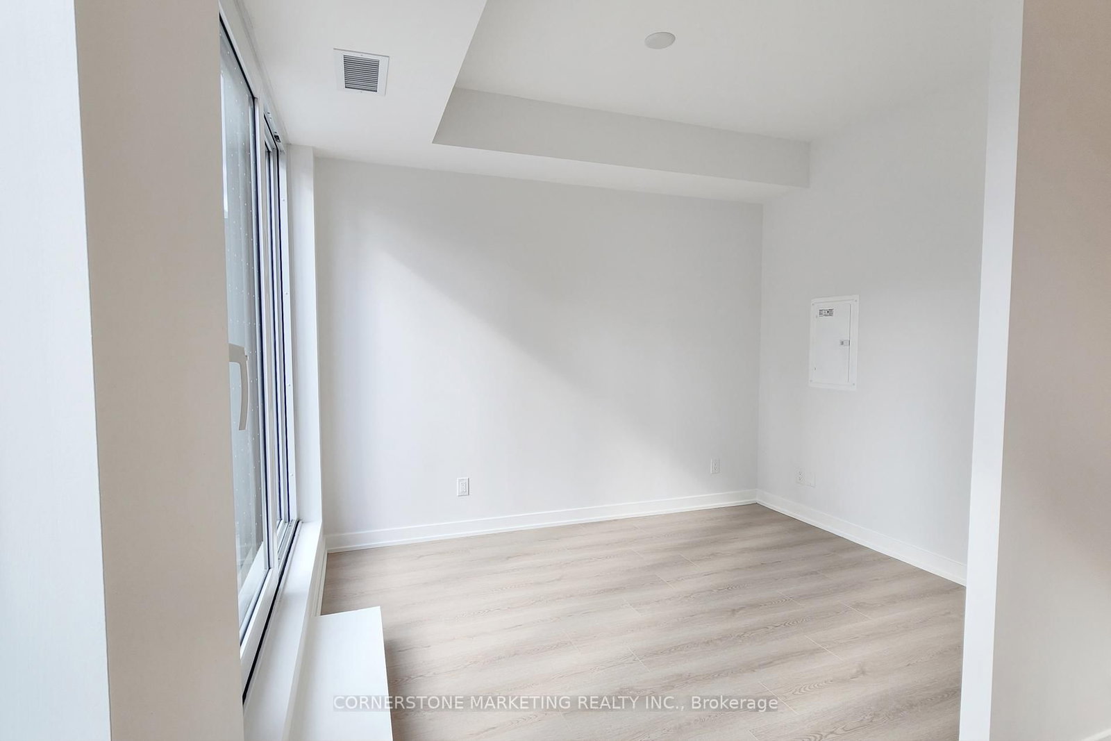 100 Queen Street E, Unit 607 - Photo 4