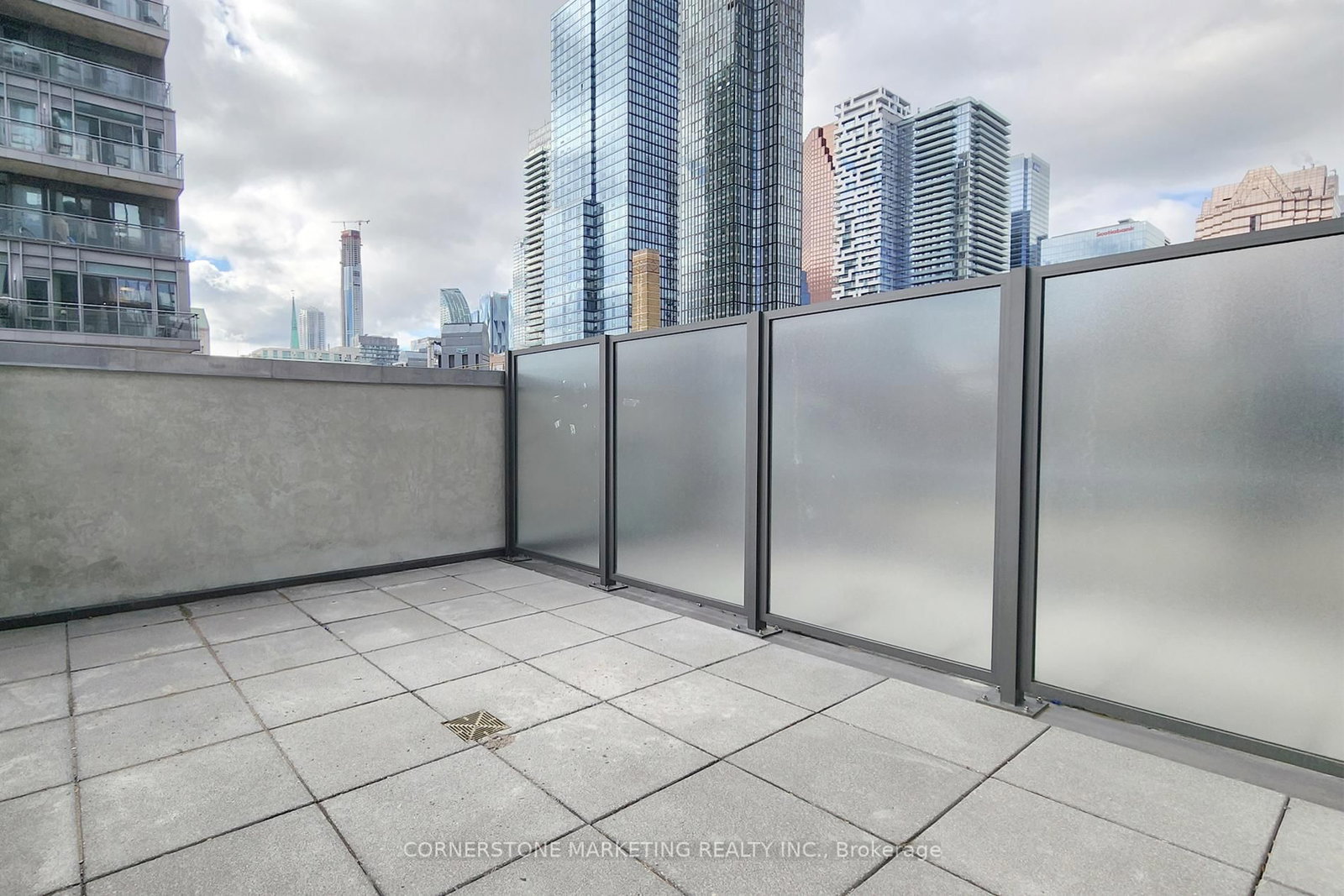 100 Queen Street E, Unit 607 - Photo 9