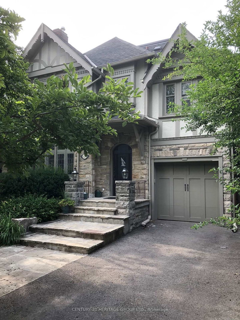 520 Briar Hill Ave, Toronto, M5N 1M9 | Image 3