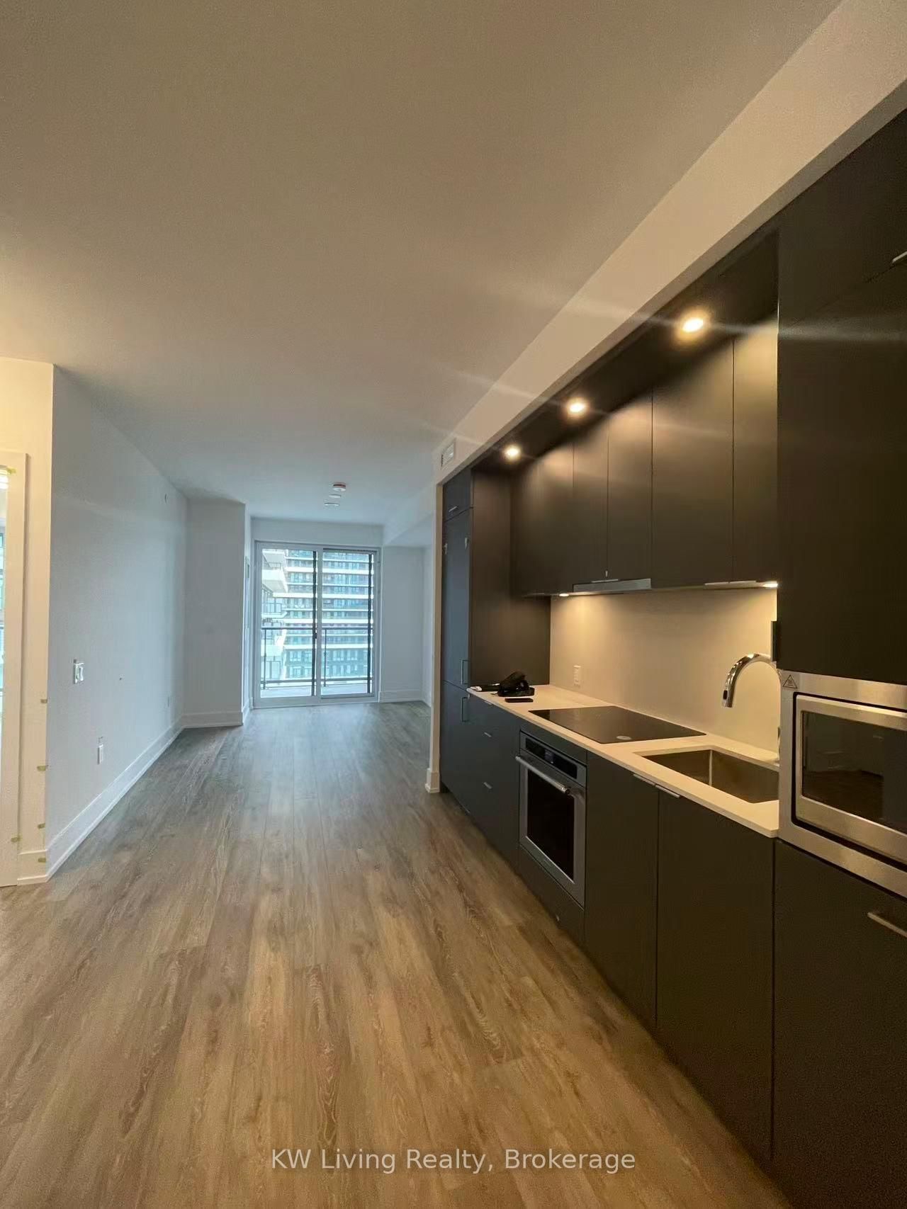 10 Inn On The Pk Drive, Unit 907 - Photo 12