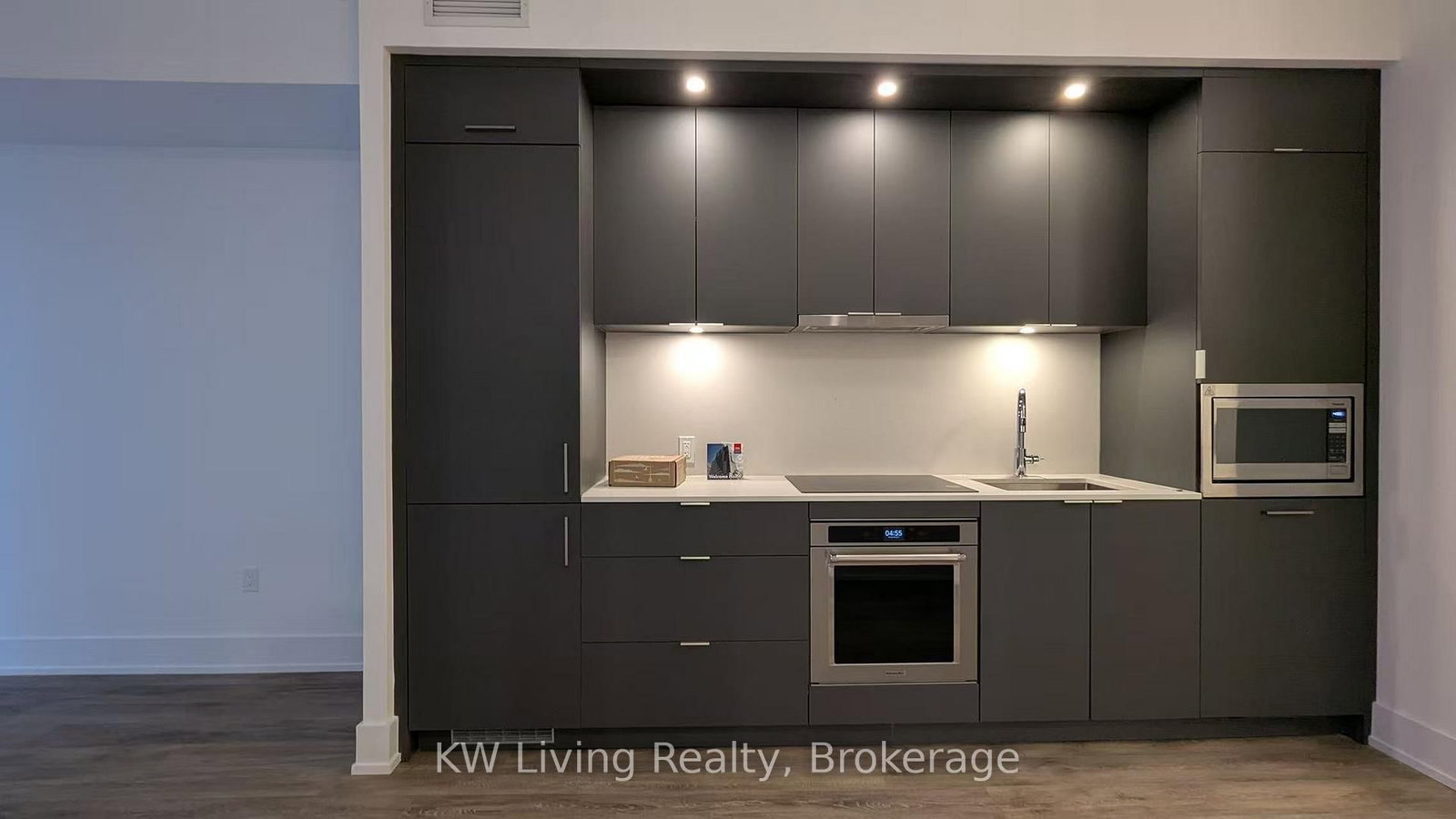 10 Inn On The Pk Drive, Unit 907 - Photo 13