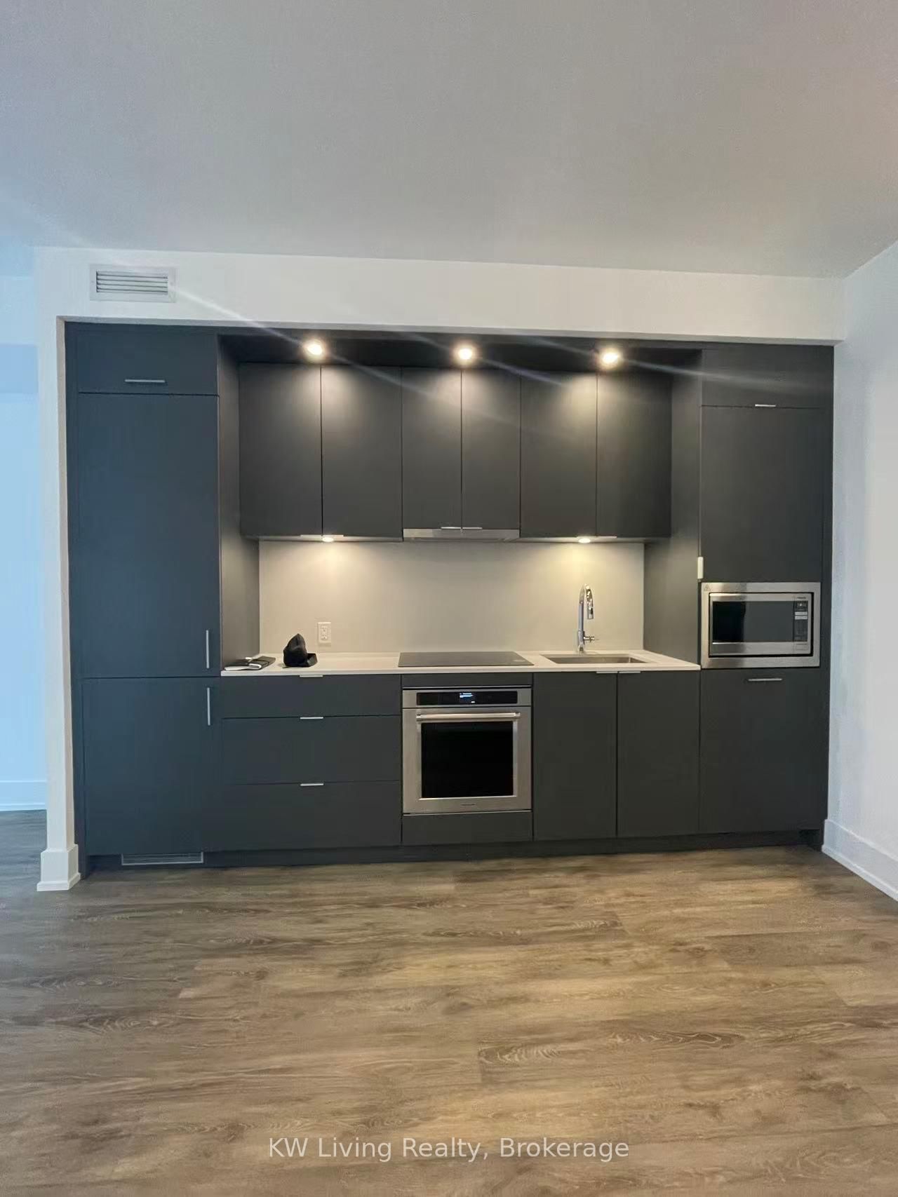 10 Inn On The Pk Drive, Unit 907 - Photo 14