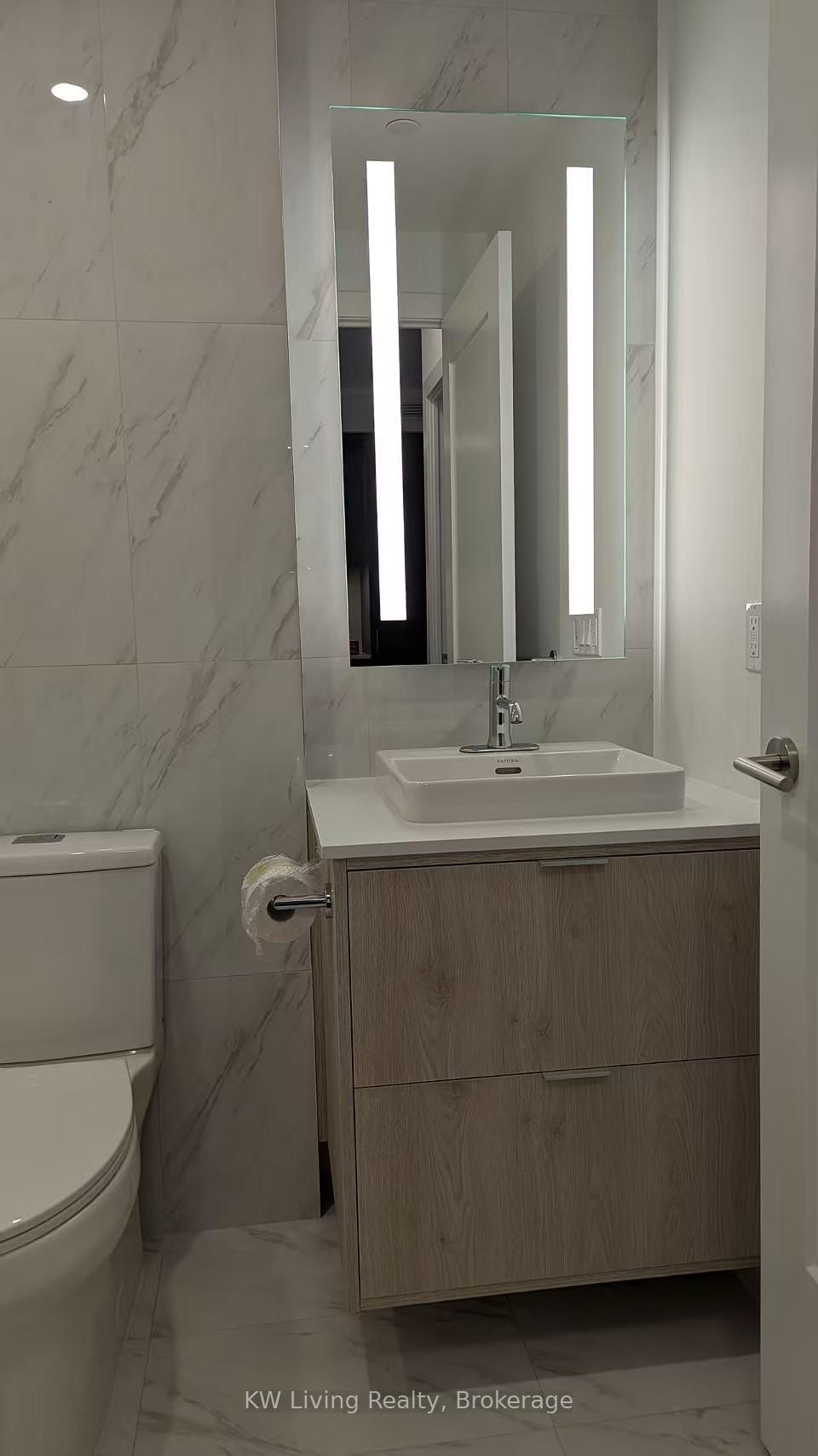 10 Inn On The Pk Drive, Unit 907 - Photo 15