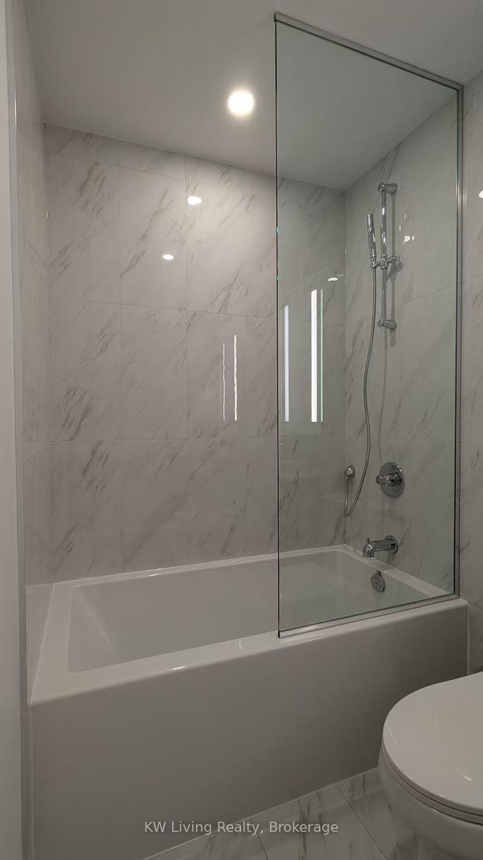 10 Inn On The Pk Drive, Unit 907 - Photo 16