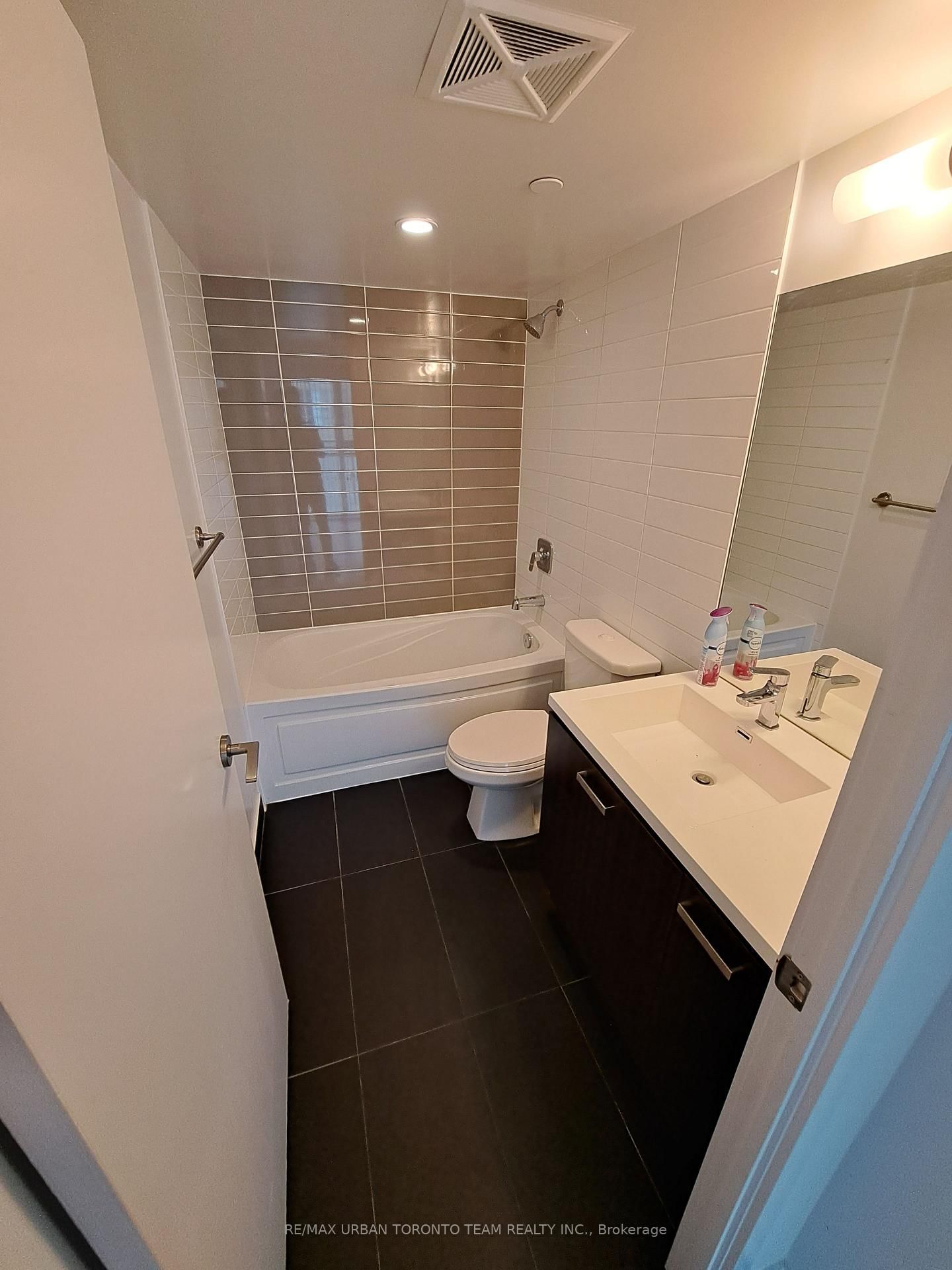 125 Redpath Avenue, Unit 608 - Photo 14