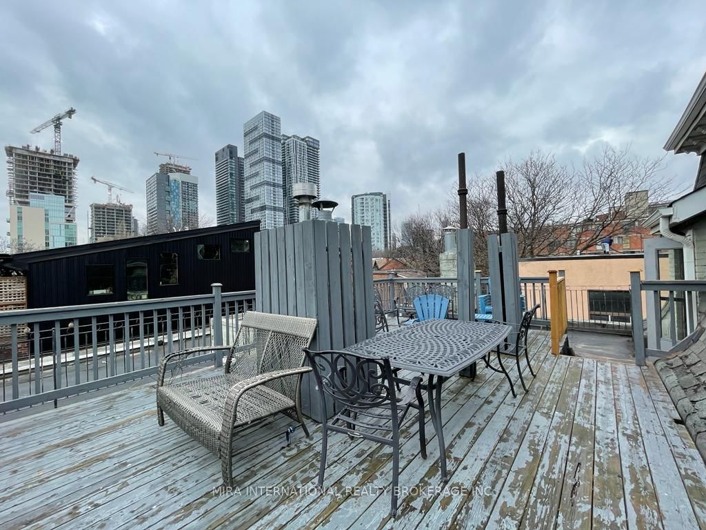 180 Sherbourne Street, Unit 101 - Photo 9