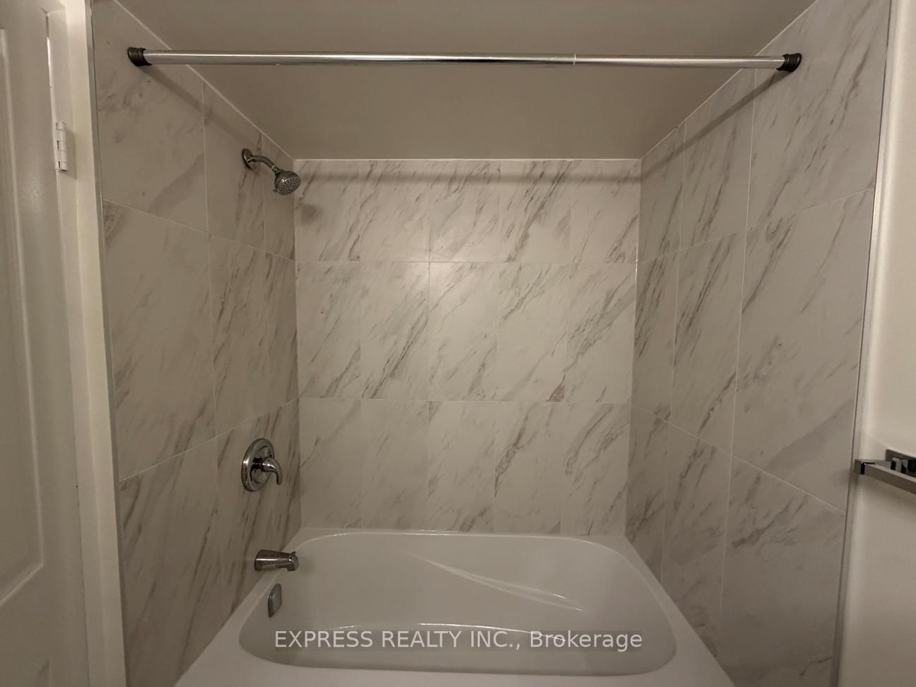 942 Yonge Street, Unit 504 - Photo 9