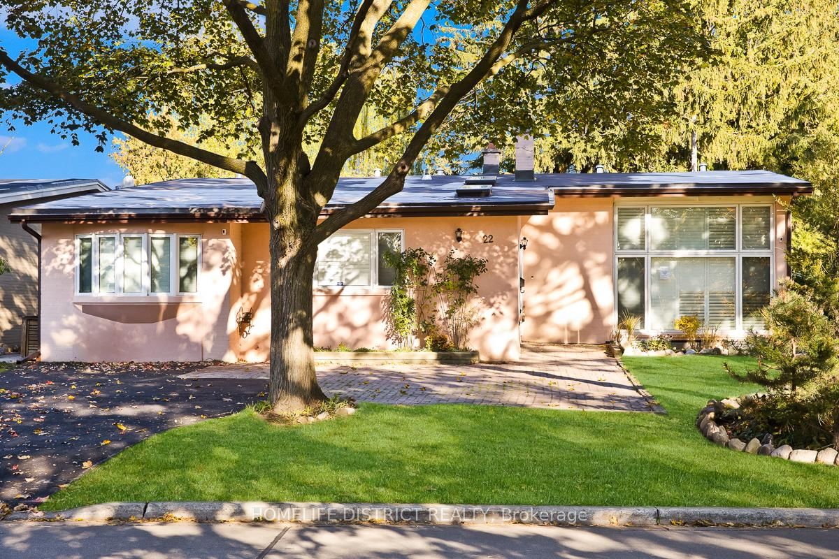 Property at 22 Greenland