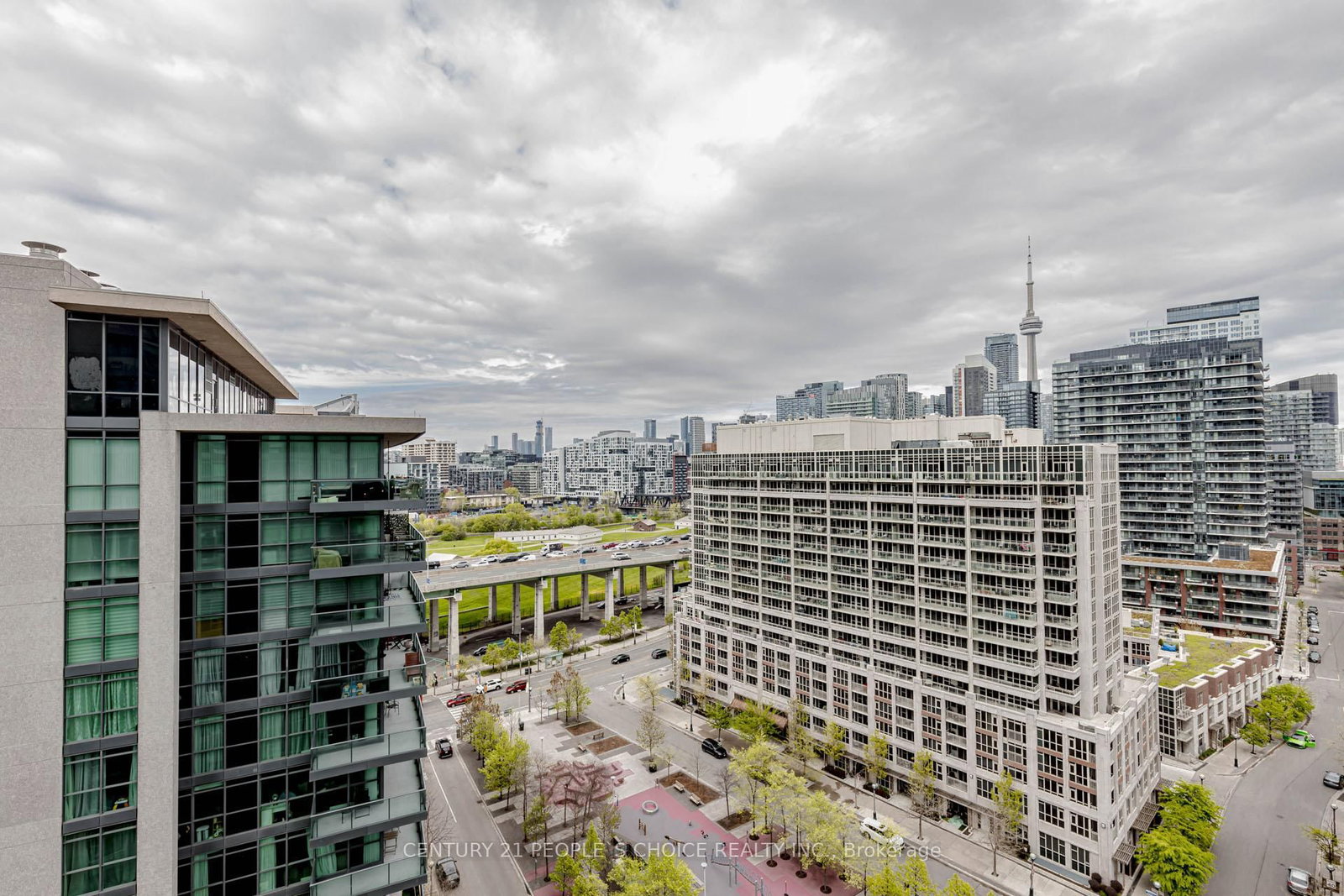 Condo for sale at 1611-215 Fort York Boulevard, Toronto, Ontario, M5V 4A2 - Niagara - MLS: C12986876