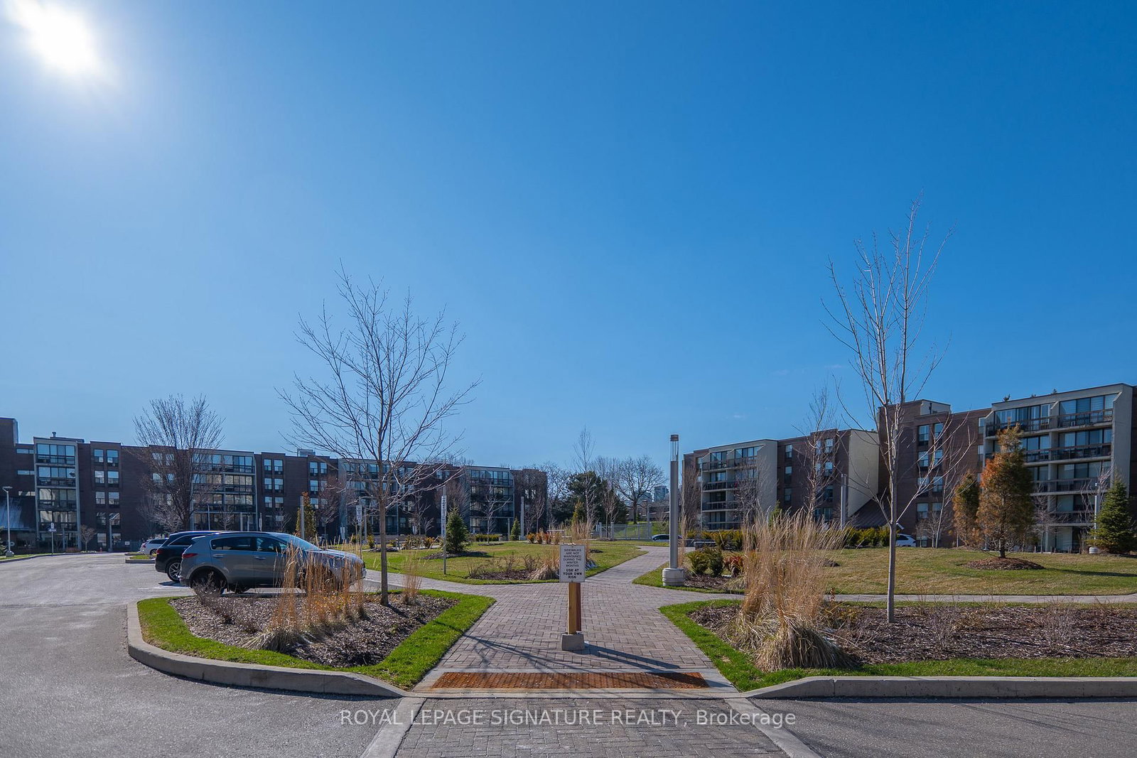 Condo for sale at 404-30 Fashion Roseway, Toronto, Ontario, M2N 6B4 - Willowdale East - MLS: C12986902