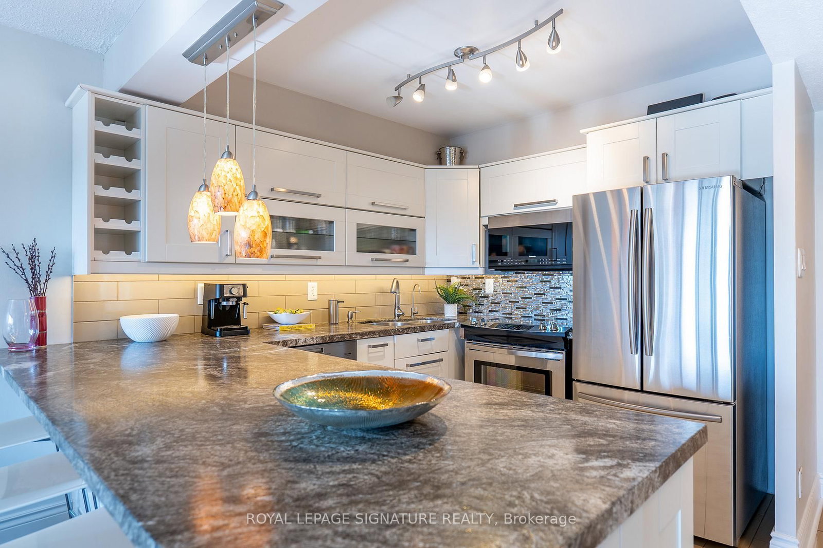 Condo for sale at 404-30 Fashion Roseway, Toronto, Ontario, M2N 6B4 - Willowdale East - MLS: C12986902