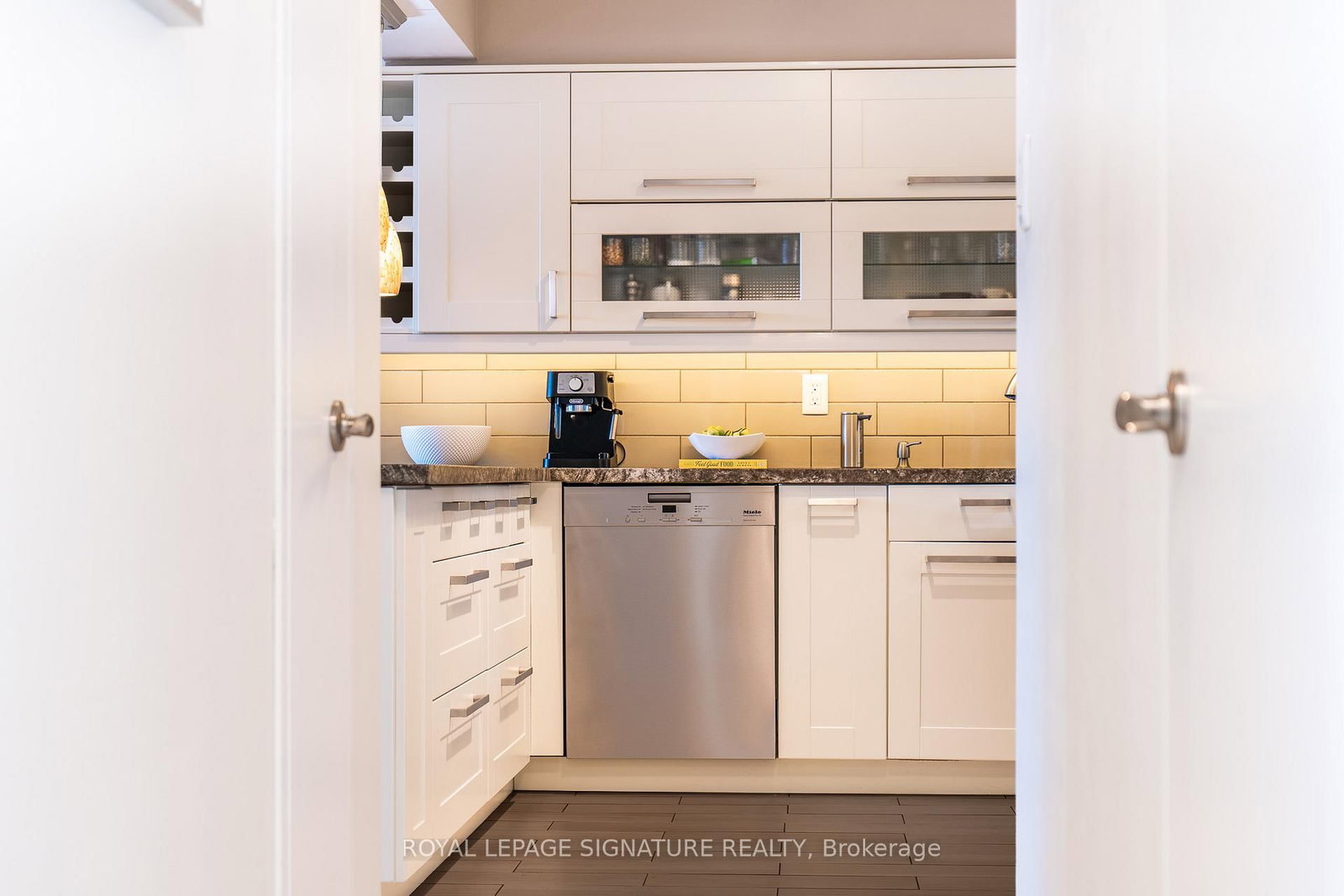 Condo for sale at 404-30 Fashion Roseway, Toronto, Ontario, M2N 6B4 - Willowdale East - MLS: C12986902