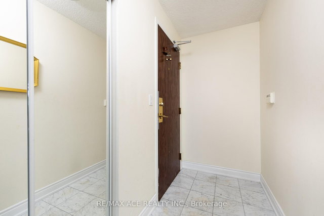 2307 - 1 Pemberton Avenue