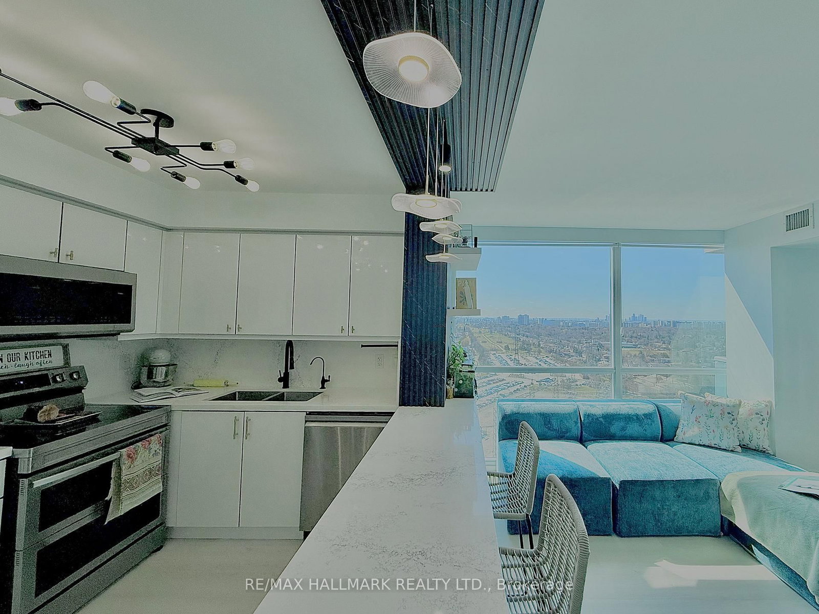 5740 Yonge Street, Unit 1904 - Photo 15