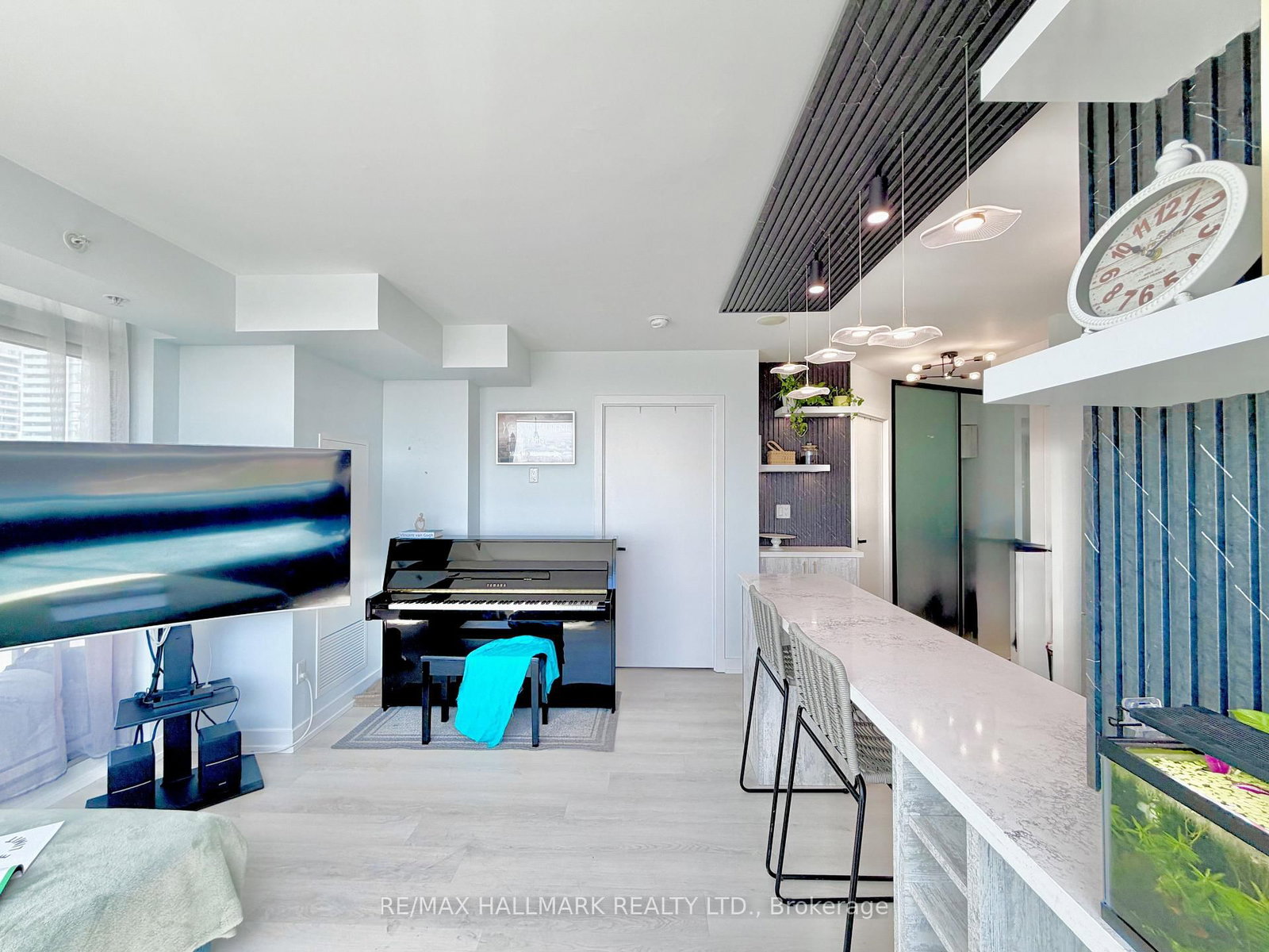 5740 Yonge Street, Unit 1904 - Photo 18