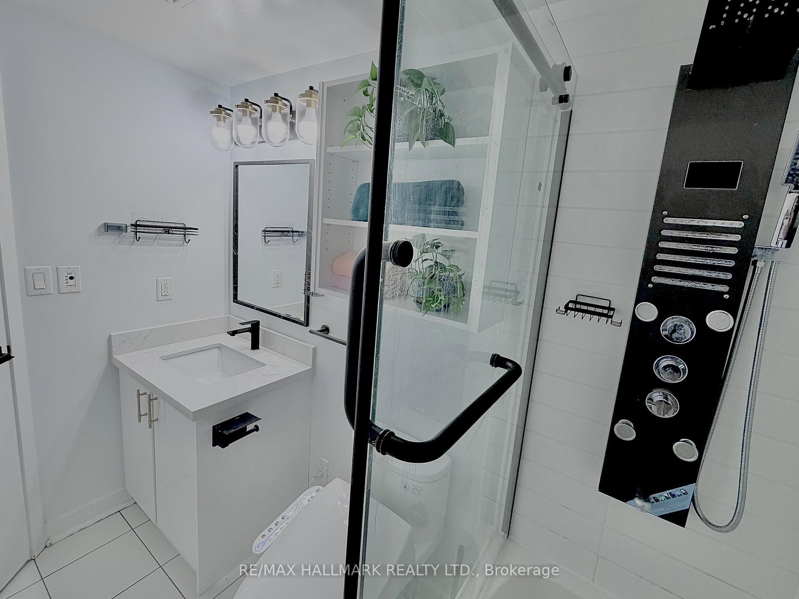 5740 Yonge Street, Unit 1904 - Photo 32