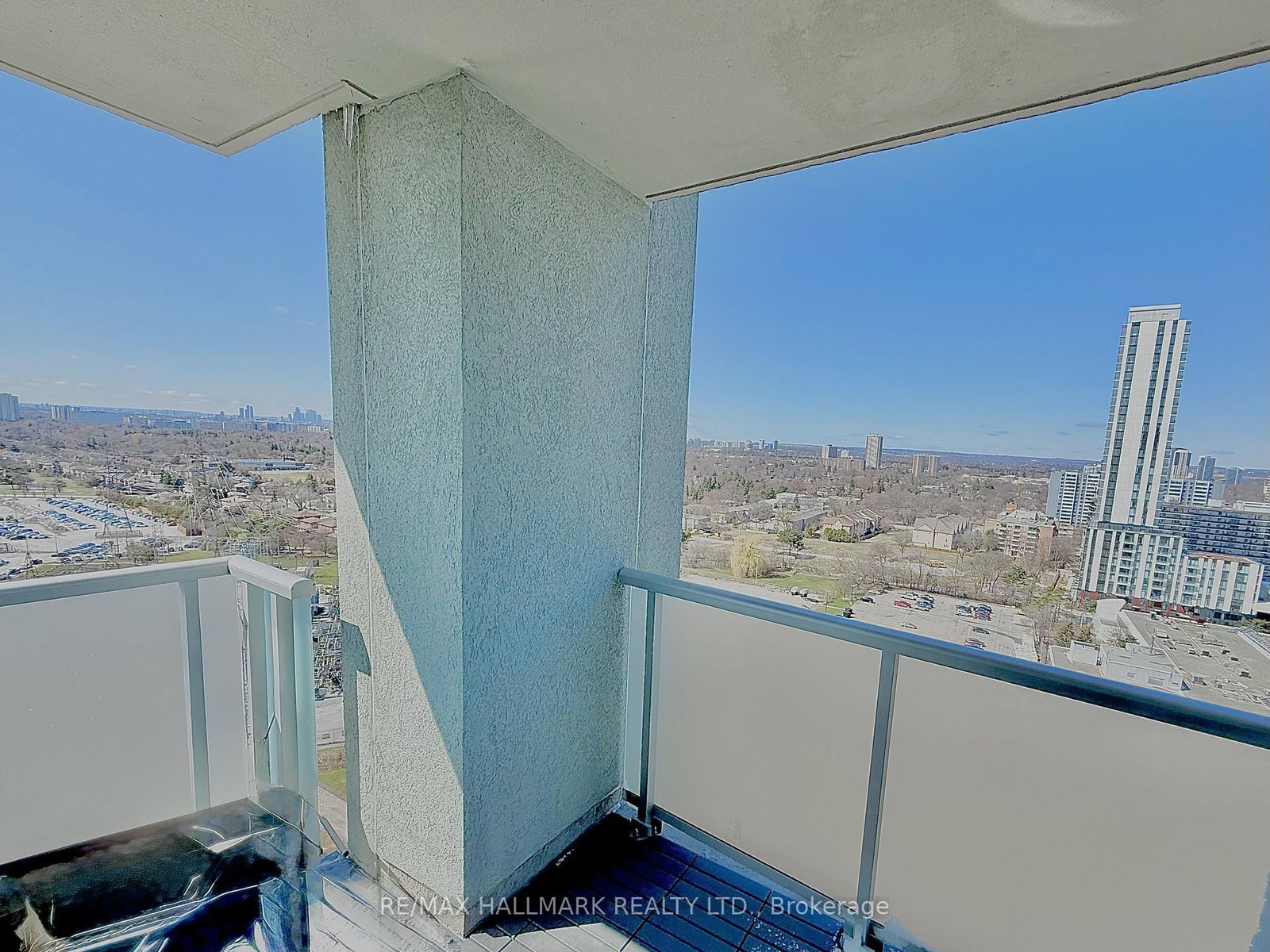 5740 Yonge Street, Unit 1904 - Photo 35