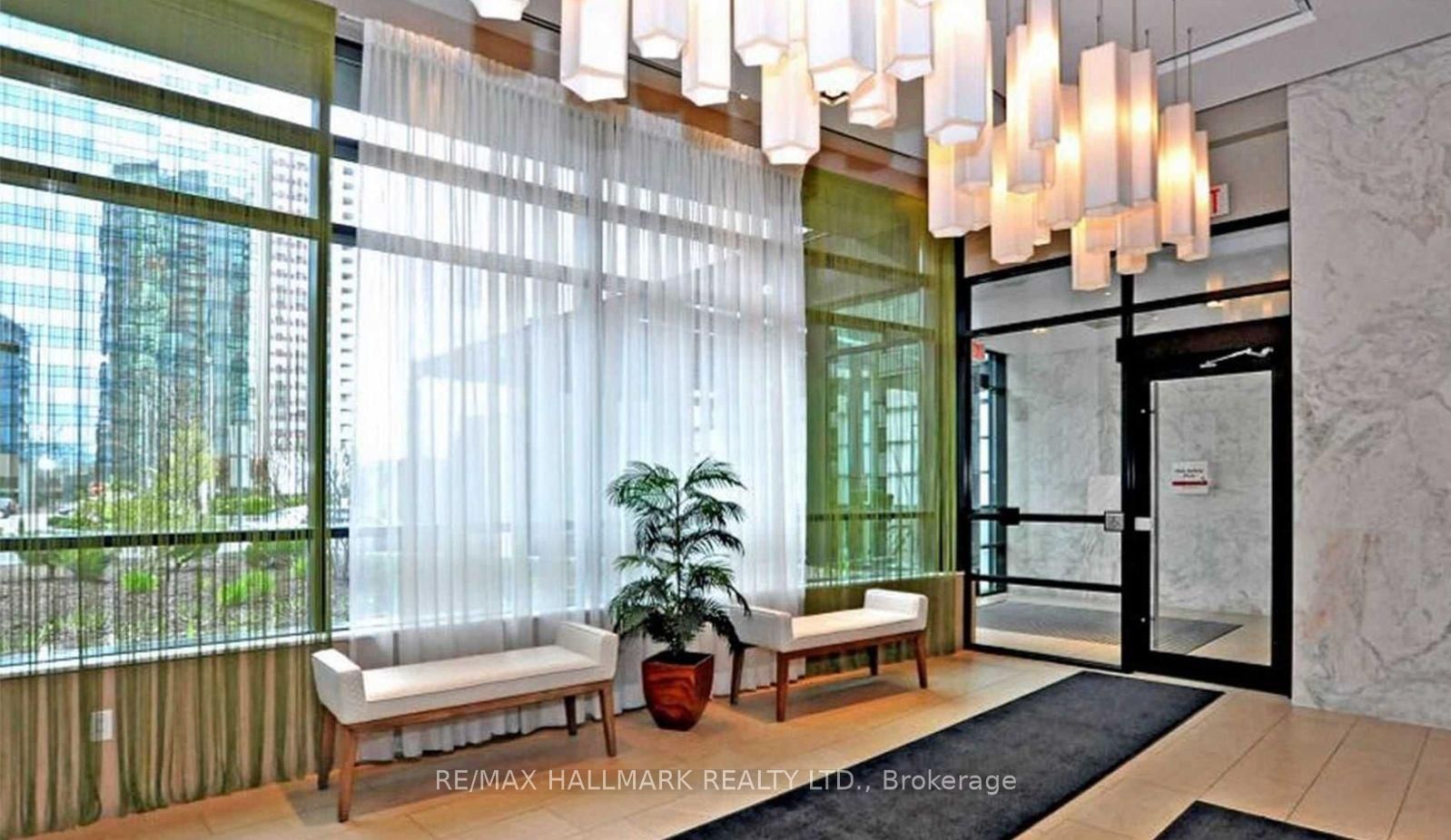 5740 Yonge Street, Unit 1904 - Photo 39