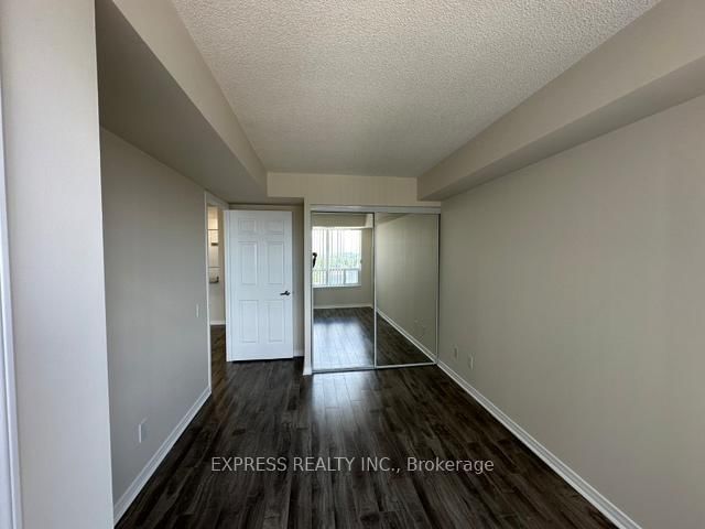 8 Hillcrest Avenue, Unit 905 - Photo 4