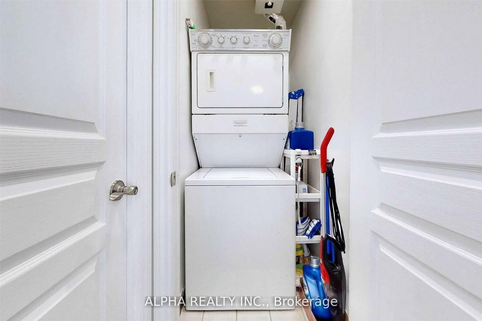 5 Northtown Way, Unit 205 - Photo 19