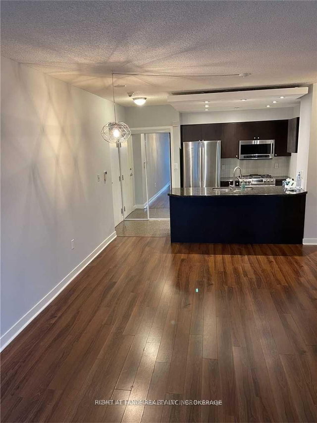 2006 - 5 Mariner Terrace