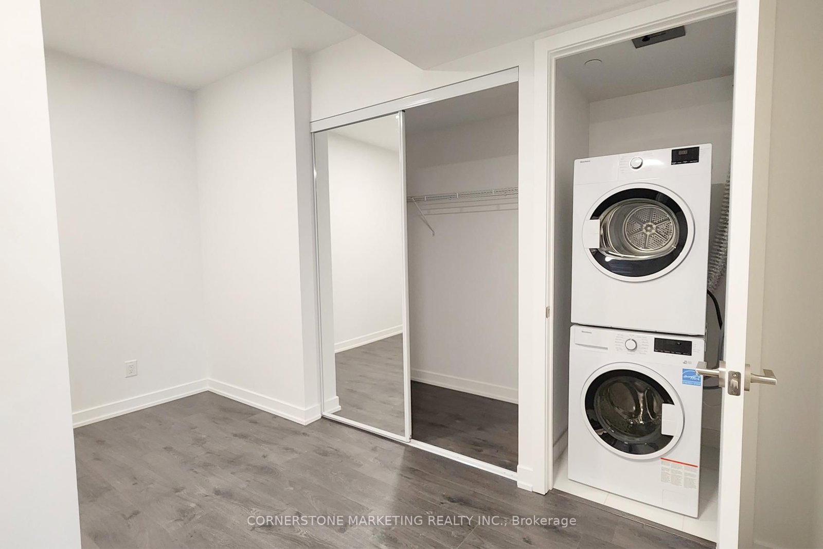 100 Queen Street E, Unit 706 - Photo 8