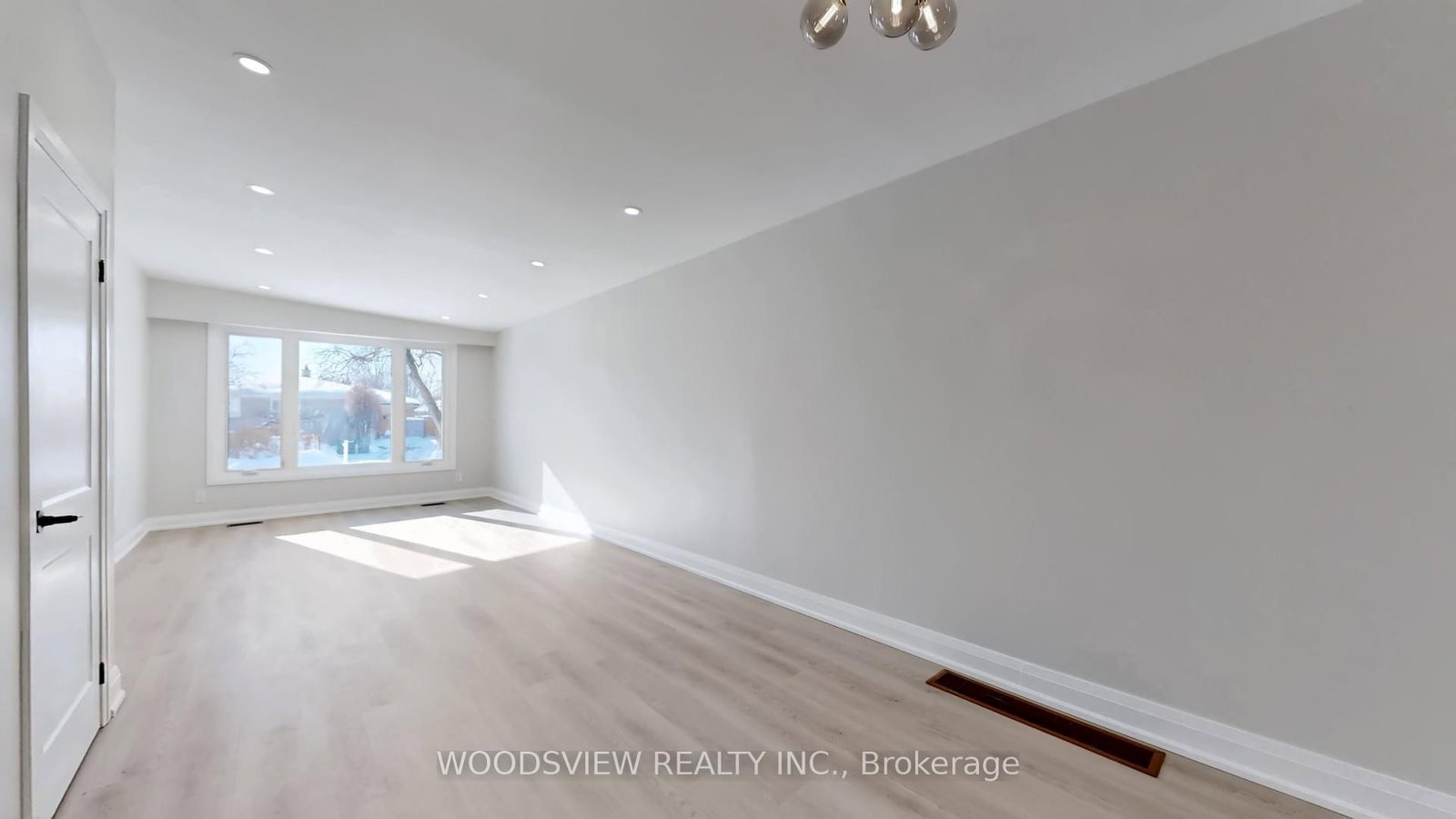 56 Niantic Crescent, Unit Main - Photo 9