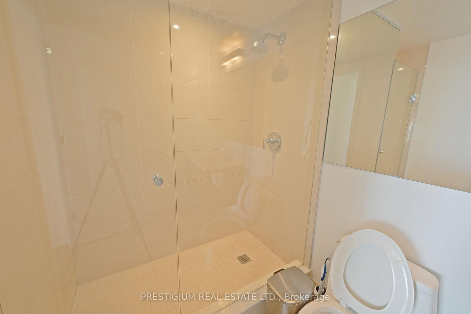 42 Charles Street E, Unit 4103 - Photo 12