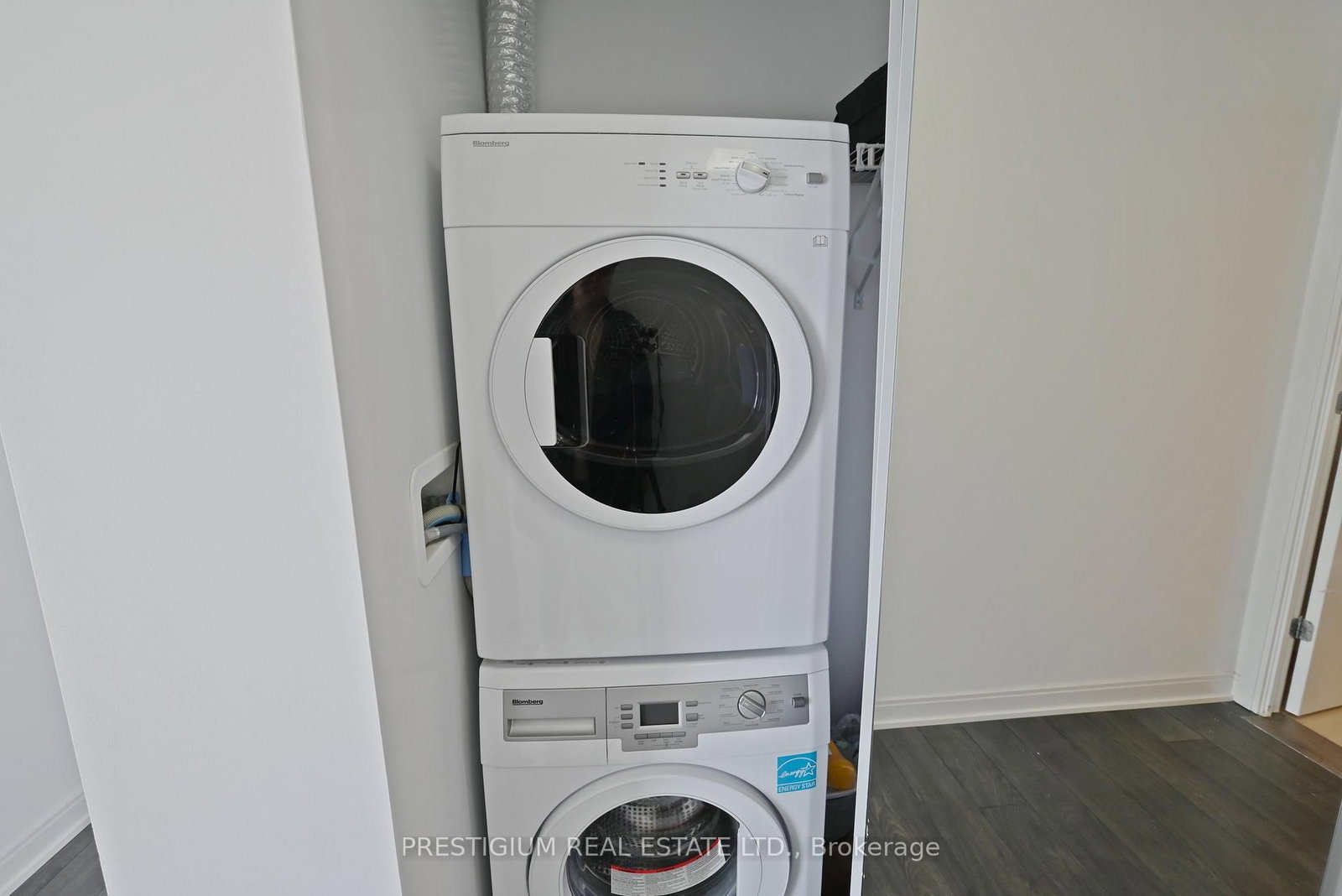 42 Charles Street E, Unit 4103 - Photo 16