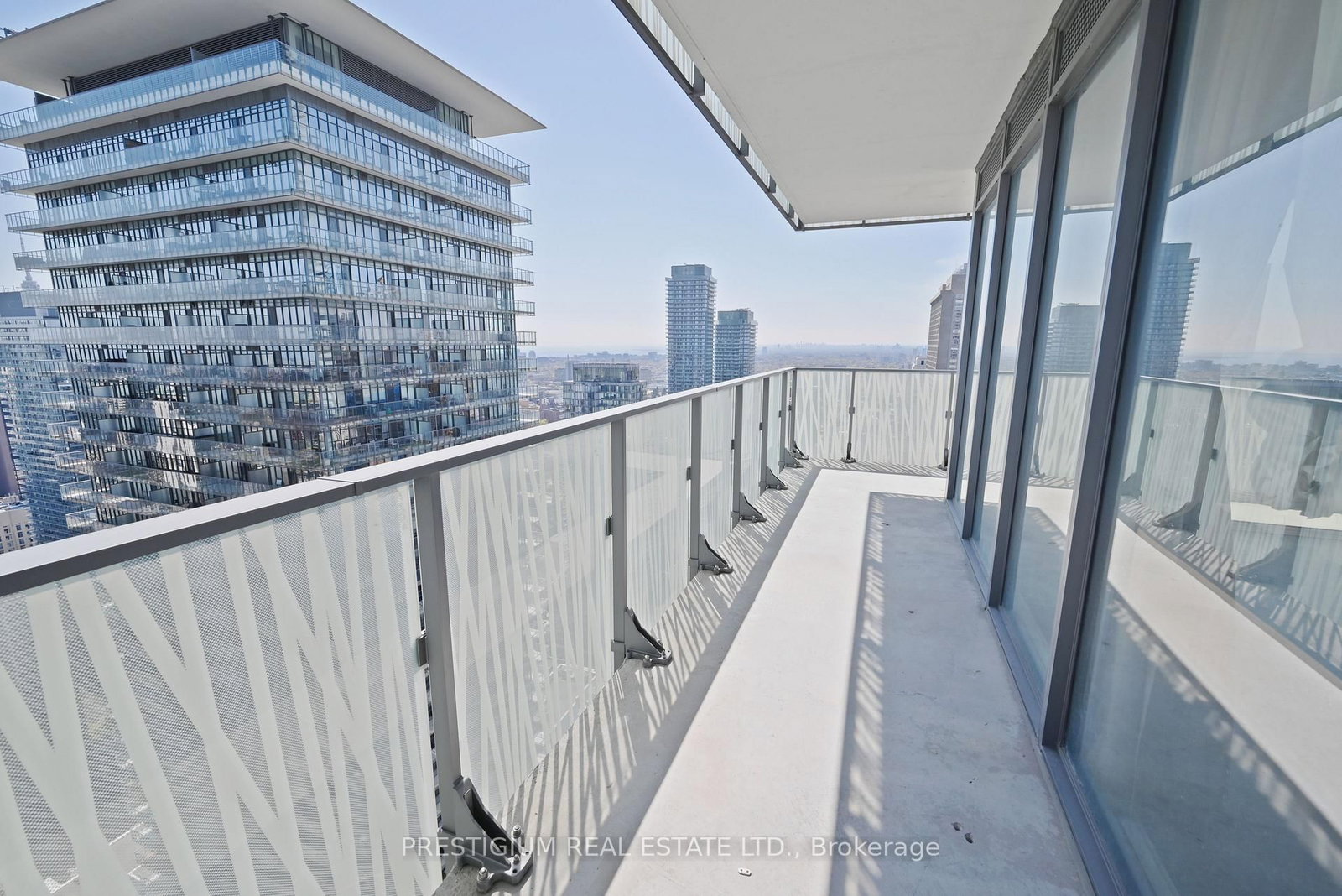 42 Charles Street E, Unit 4103 - Photo 21