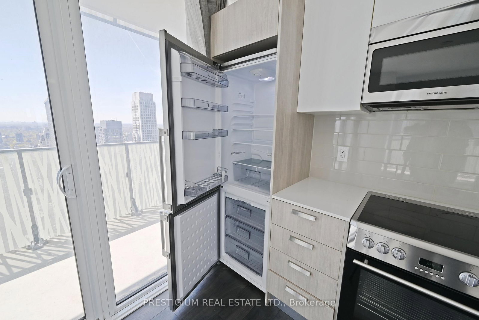 42 Charles Street E, Unit 4103 - Photo 6