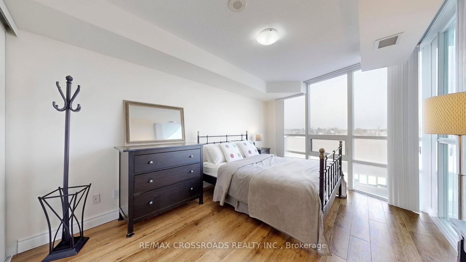 35 Hollywood Avenue, Unit 702 - Photo 21