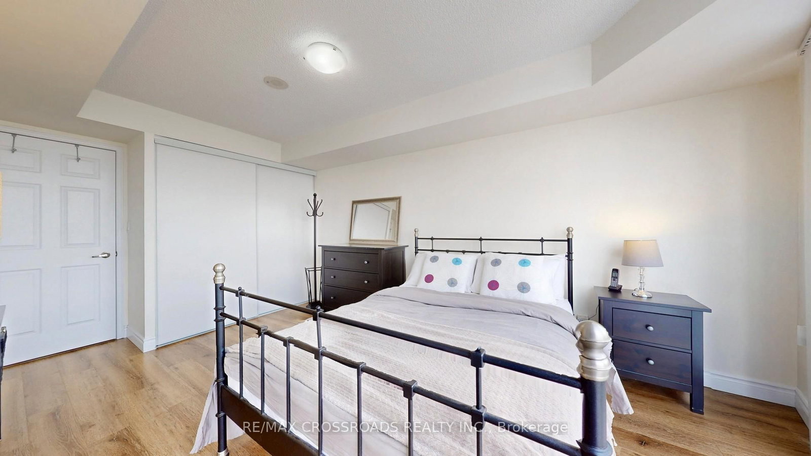 35 Hollywood Avenue, Unit 702 - Photo 24