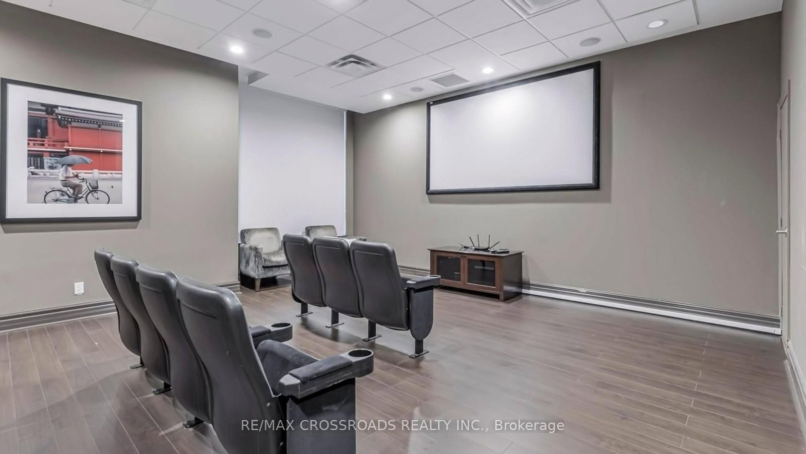 35 Hollywood Avenue, Unit 702 - Photo 38