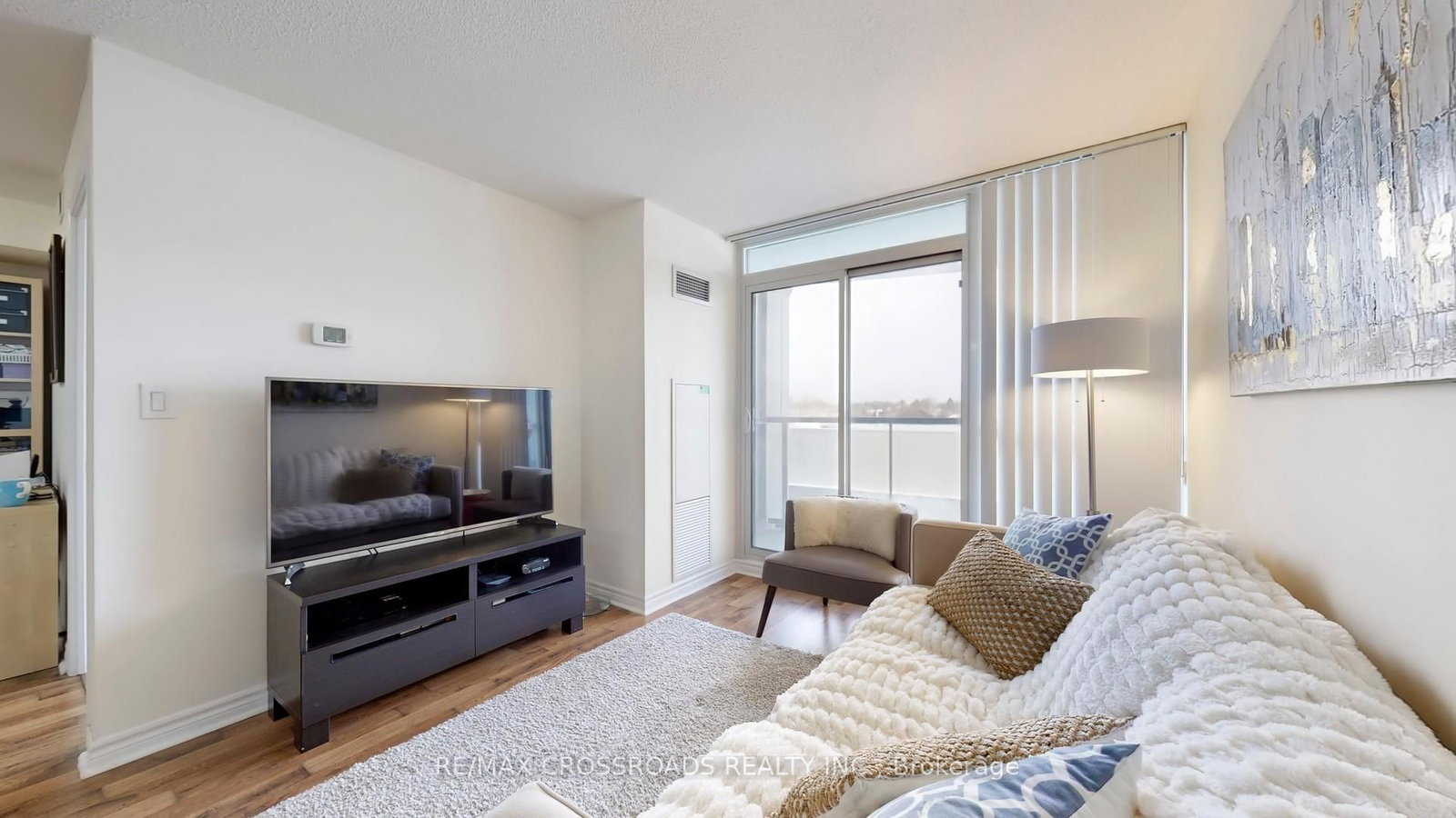 35 Hollywood Avenue, Unit 702 - Photo 5