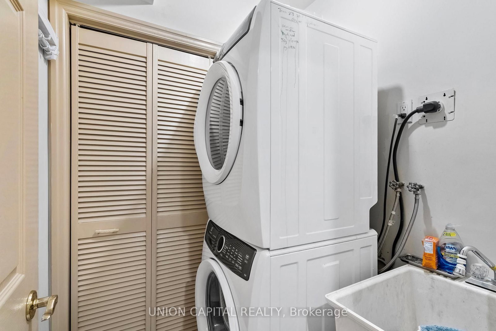 Detached House for sale at 75 Falcon Street, Toronto, Ontario, M4S 2P4 - Mount Pleasant East - MLS: C12987168