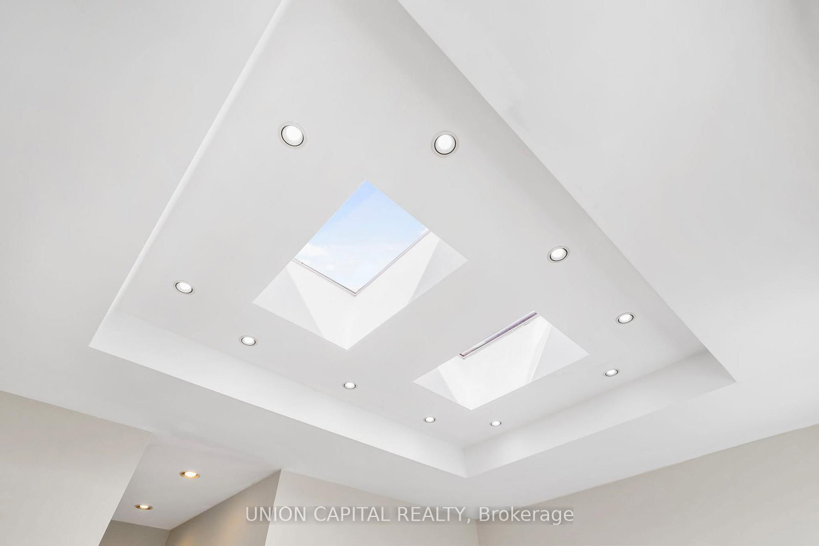 Detached House for sale at 75 Falcon Street, Toronto, Ontario, M4S 2P4 - Mount Pleasant East - MLS: C12987168