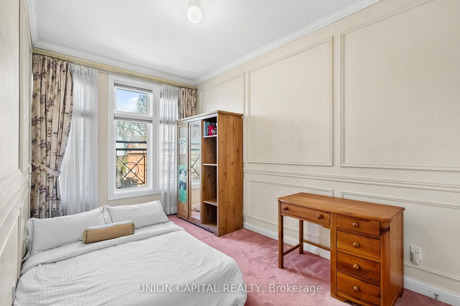 Detached House for sale at 75 Falcon Street, Toronto, Ontario, M4S 2P4 - Mount Pleasant East - MLS: C12987168