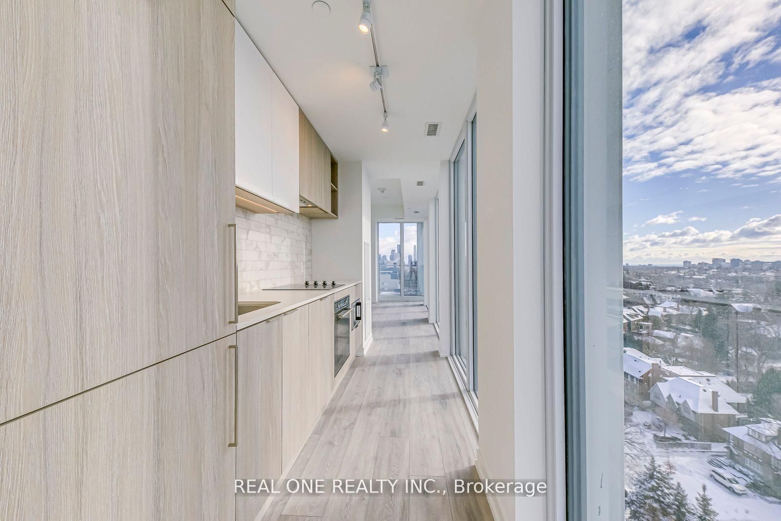 2020 Bathurst Street, Unit 1520 - Photo 8