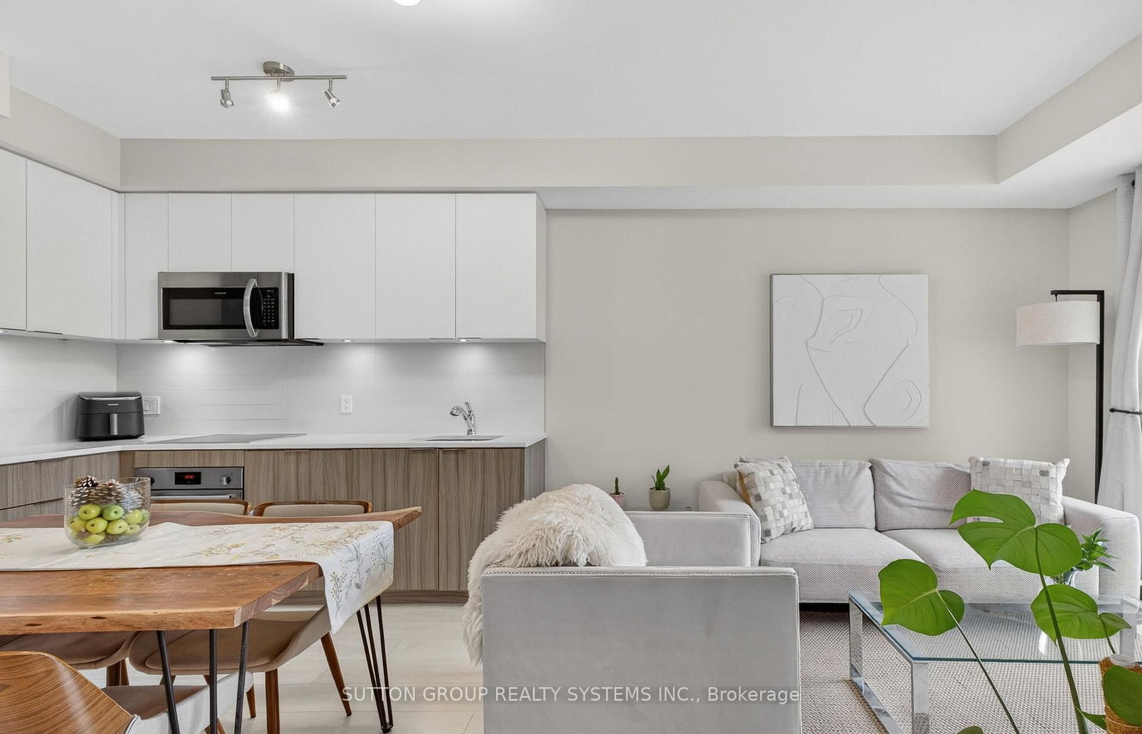 223 St Clair Avenue W, Unit 212 - Photo 14