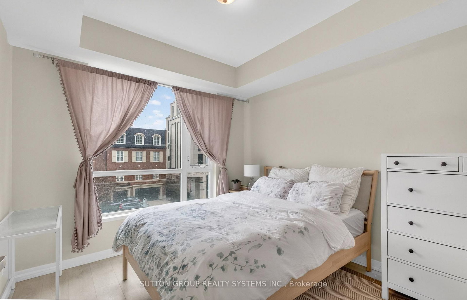 223 St Clair Avenue W, Unit 212 - Photo 15