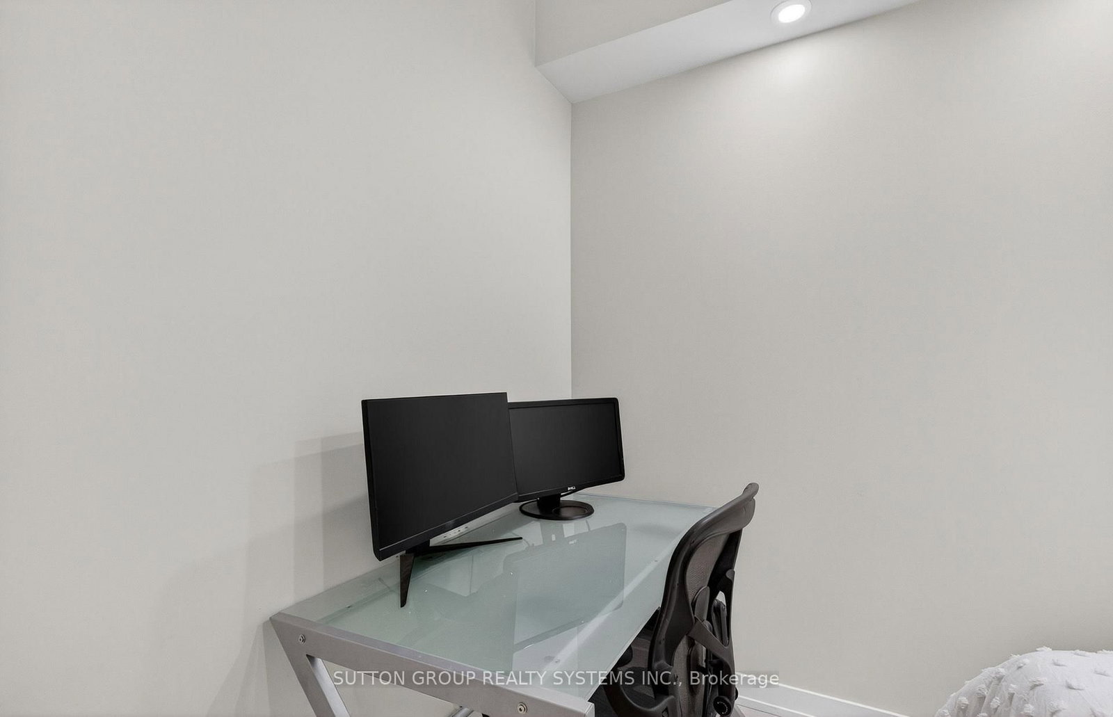 223 St Clair Avenue W, Unit 212 - Photo 19