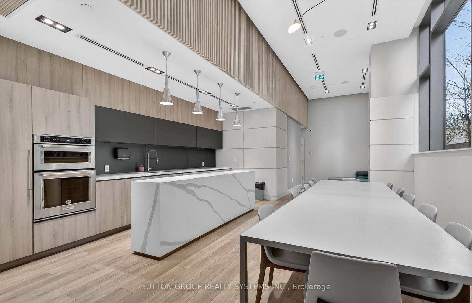 223 St Clair Avenue W, Unit 212 - Photo 29