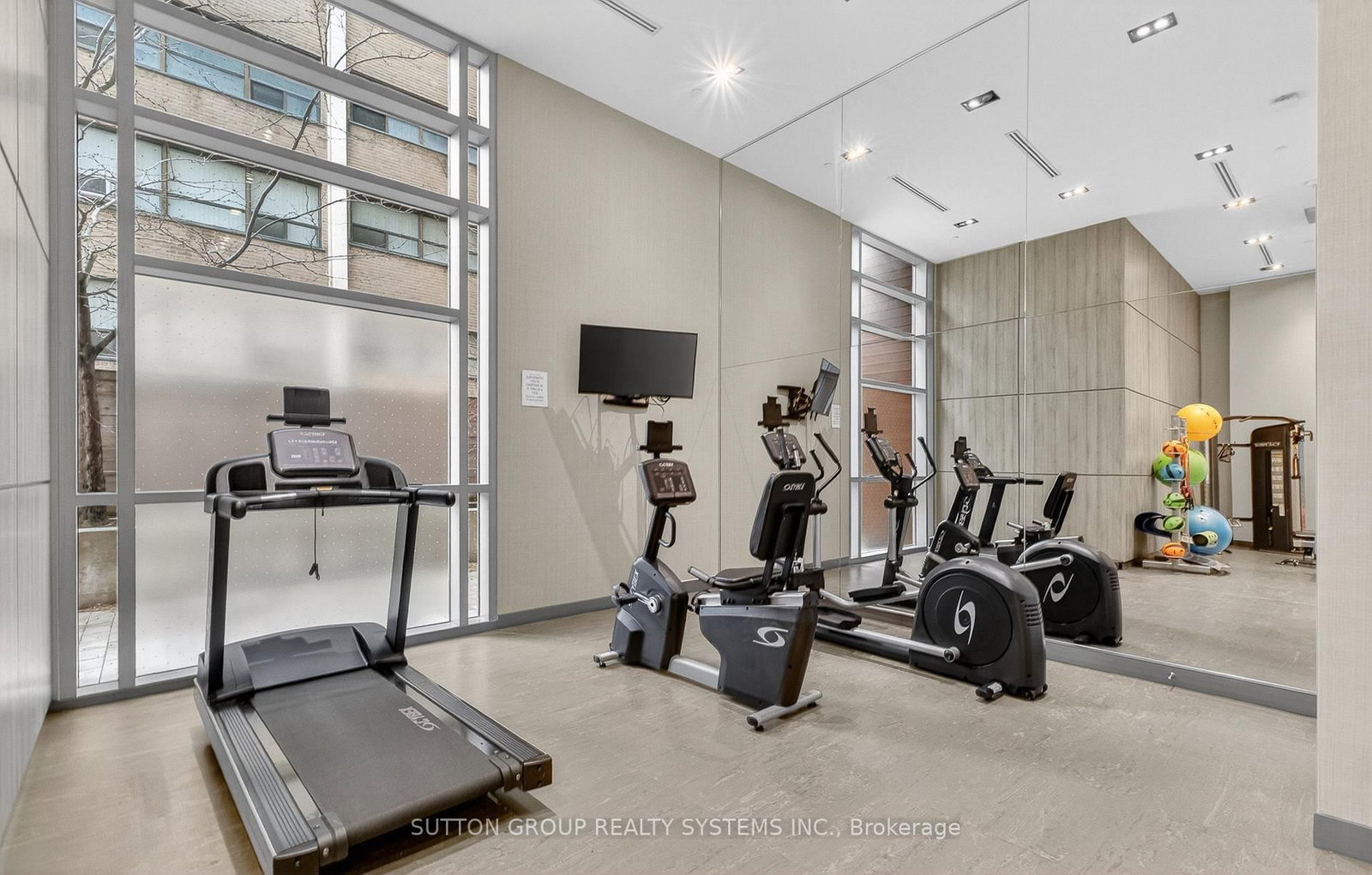 223 St Clair Avenue W, Unit 212 - Photo 30