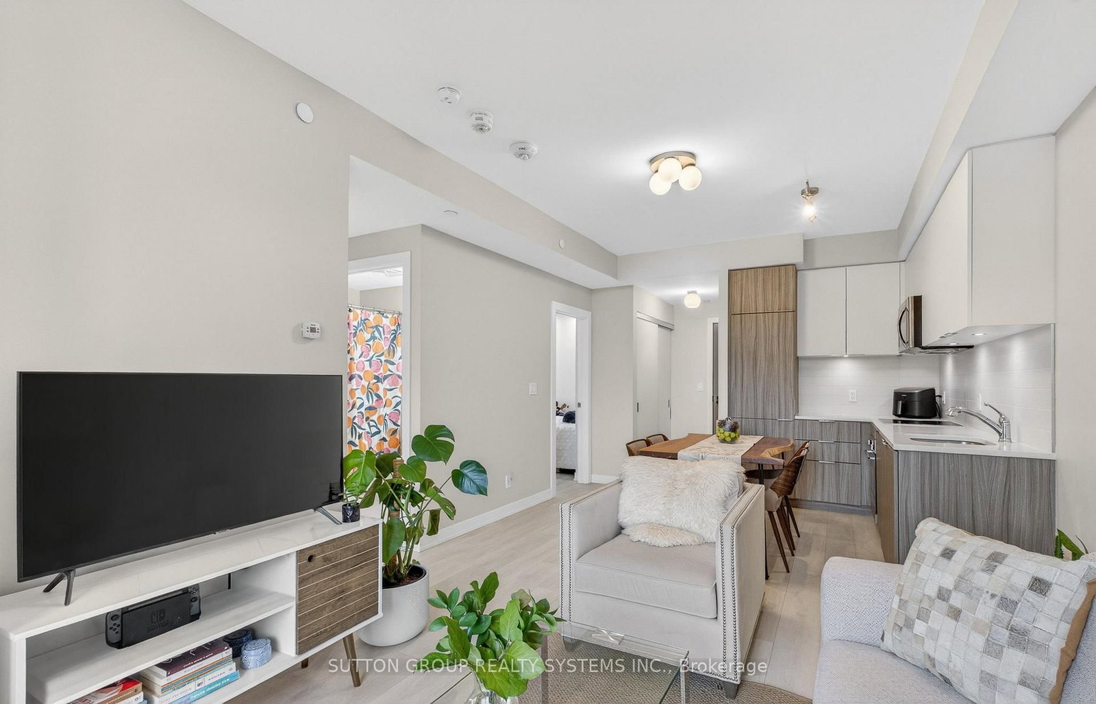 223 St Clair Avenue W, Unit 212 - Photo 7