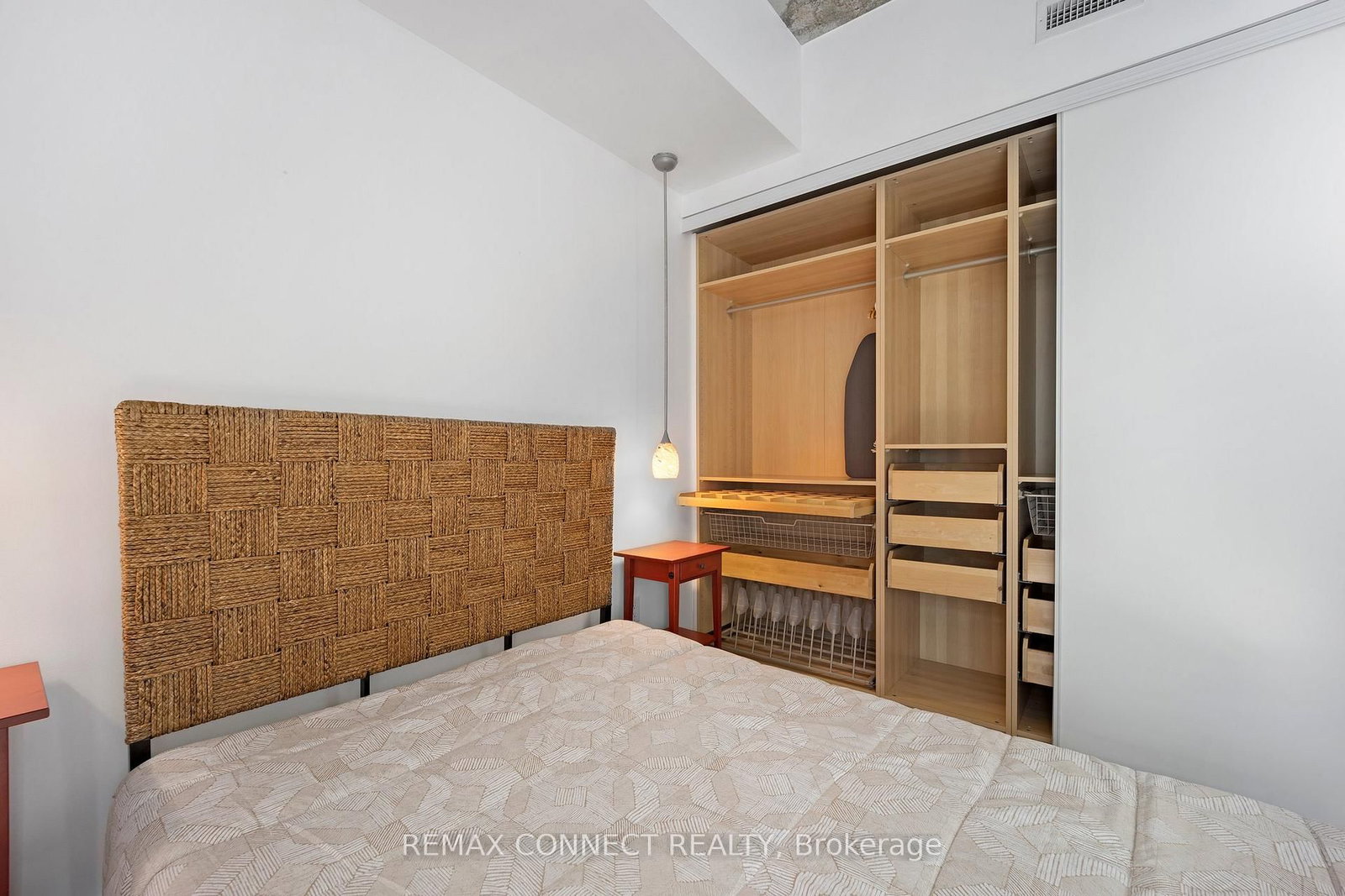 20 Stewart Street, Unit 604 - Photo 13