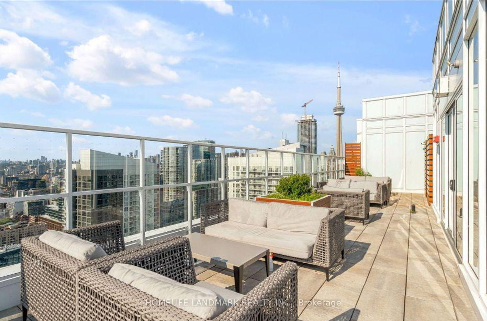 19 Bathurst Street, Unit 4116 - Photo 12