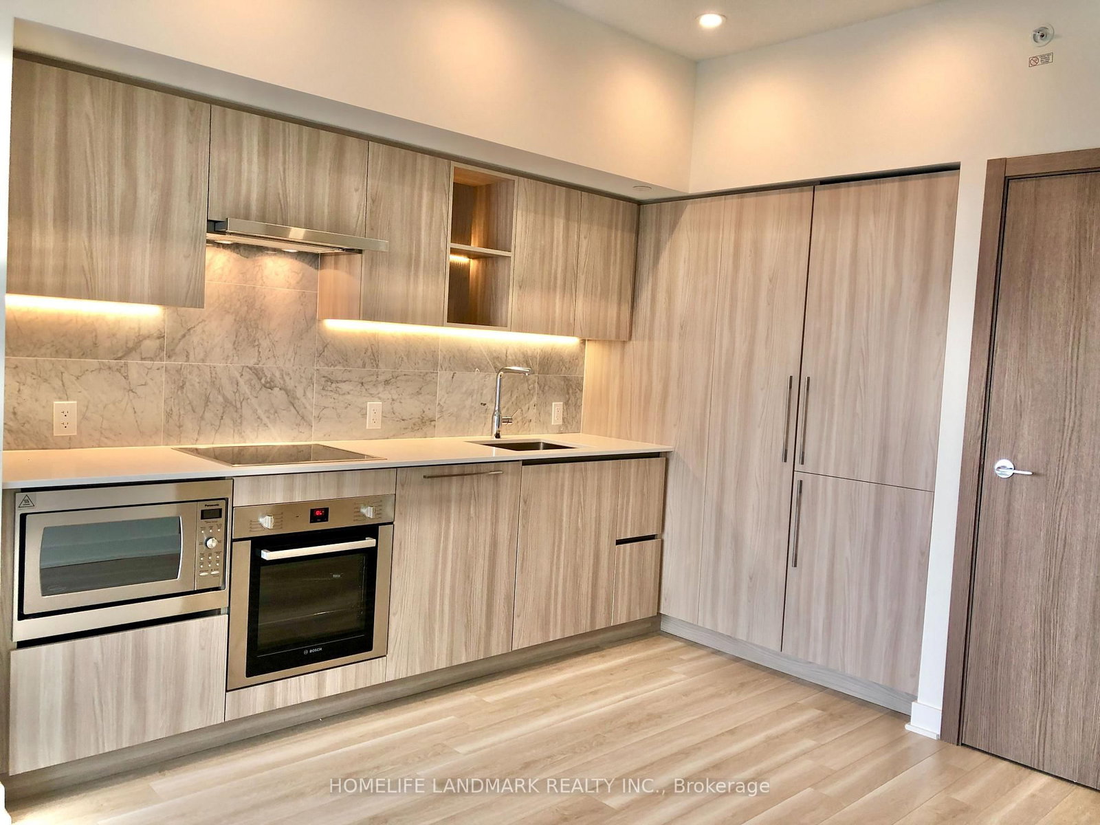 19 Bathurst Street, Unit 4116 - Photo 3